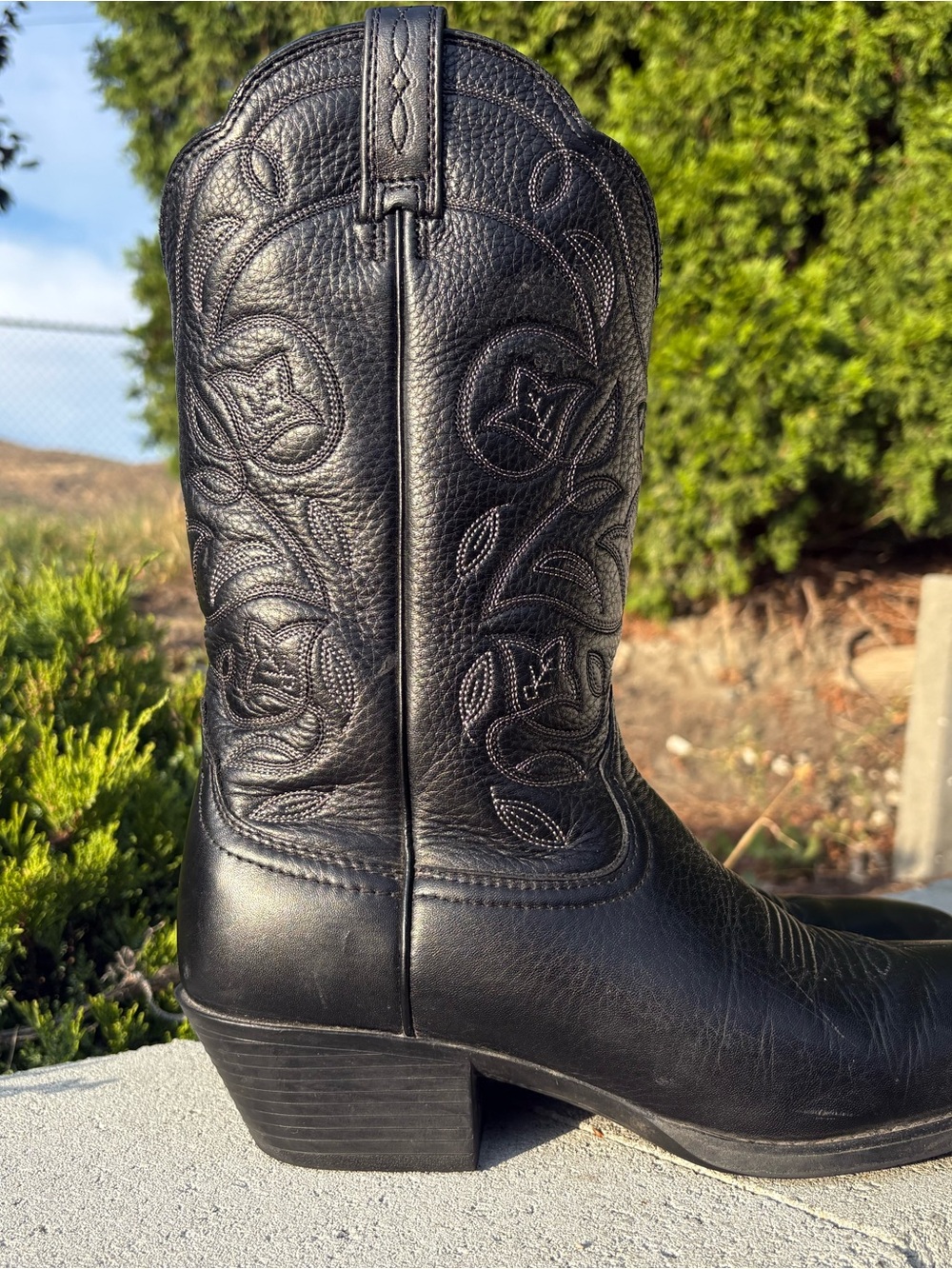 Ariat Black Embroidered Western Mid-Calf Boots - Picture 3 of 10
